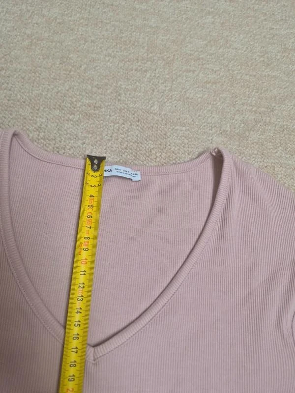 Top Bershka con cuello en V Rosa Pastel Talla S – photo 10